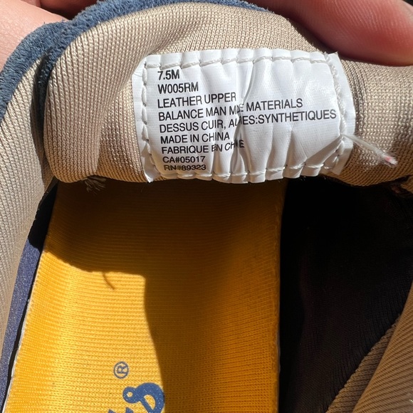 Roots suede leather tennis shoes Mens 7.5 with gum sole - Picture 7 of 7